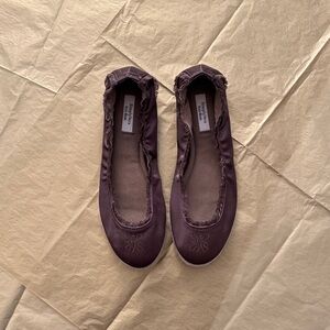 Simply Vera Vera Wang ballet flats | Silk Satin Stylish Cocoa Taupe Ballet Flats